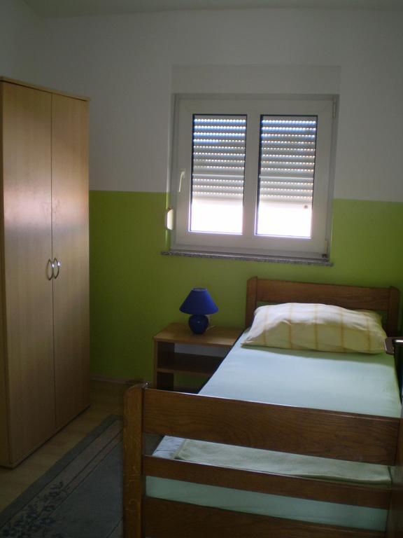 Apartmani Marija&Damir Vir Exterior foto