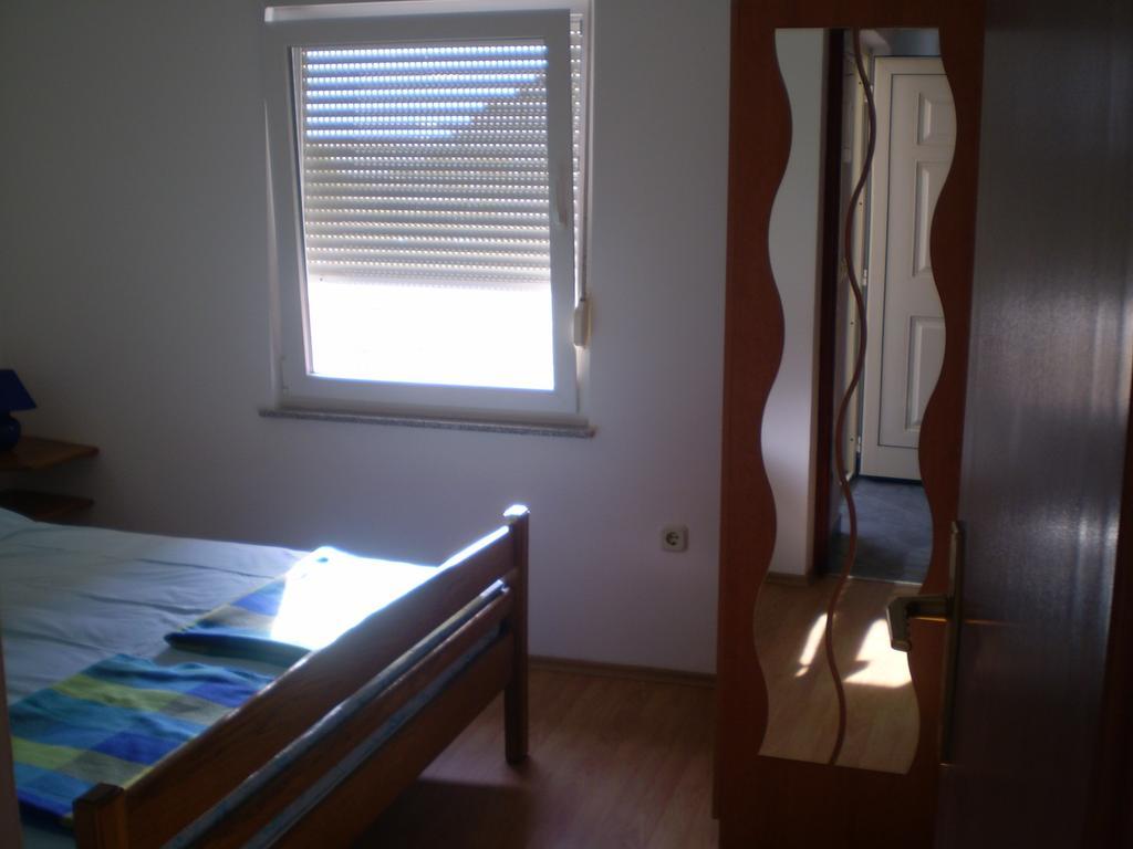 Apartmani Marija&Damir Vir Exterior foto