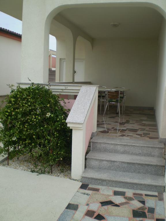 Apartmani Marija&Damir Vir Exterior foto